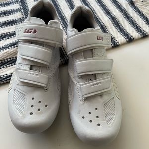 Worn three times. Spin shoes.